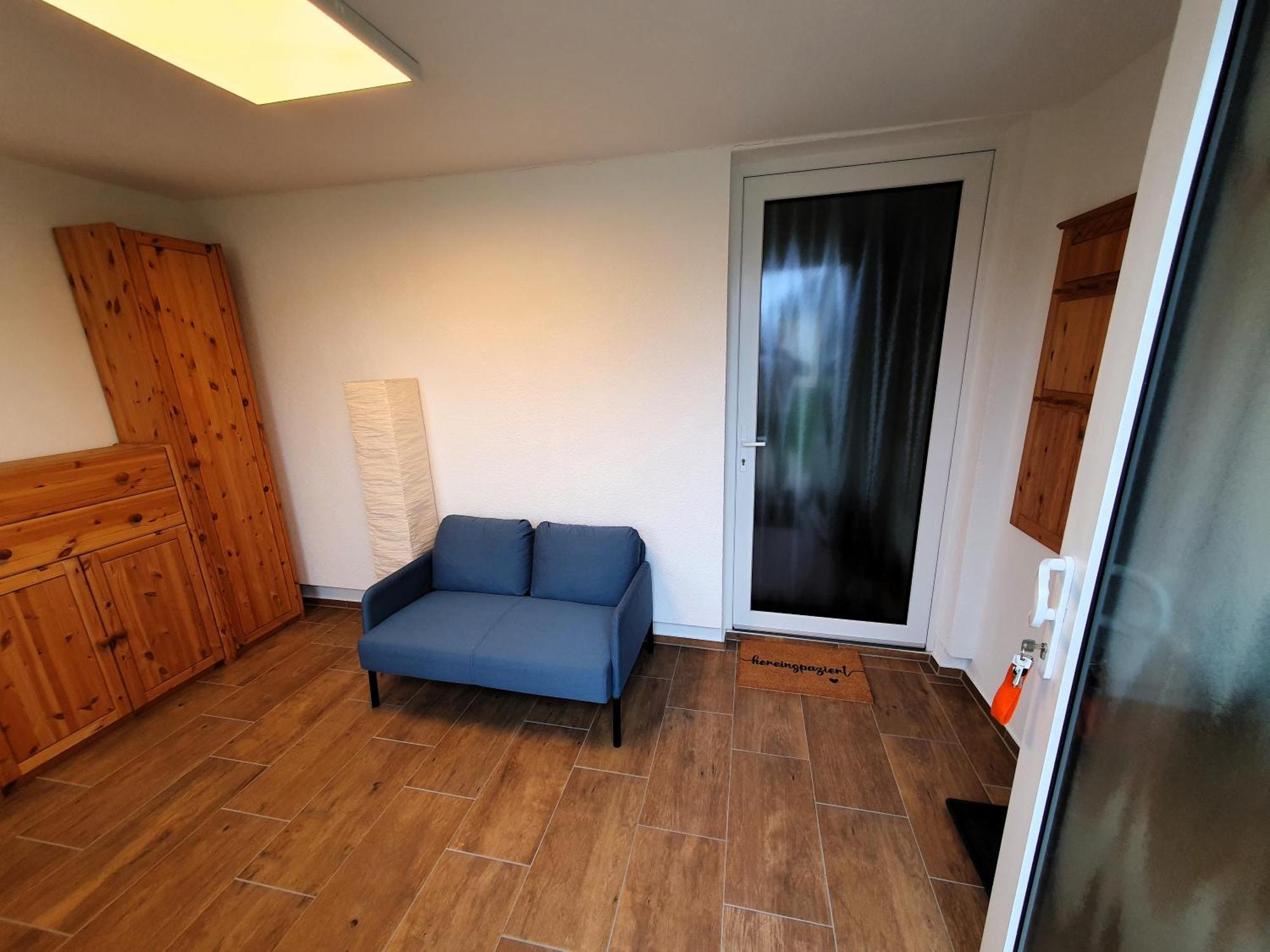 Radfreundliches Wohlfuehl-Apartment Mit Terrasse Und Parkplatz - Fewo Woody Schwerin  Luaran gambar